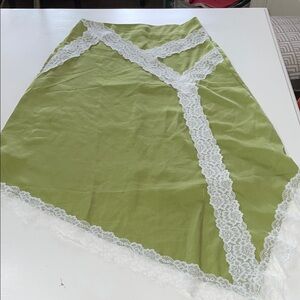 Vici green satin lace skirt size medium